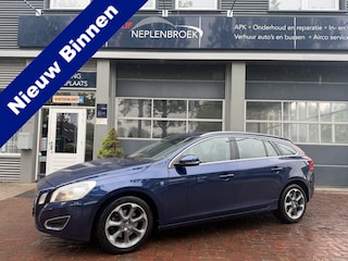 Volvo V60 1.6 T3 Kinetic Bj 2012 Dealer onderhouden 150PK Vol optie