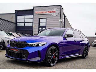 BMW 3-serie Touring 330e xDrive M-pakket | Panorama | HuD | Sfeerverlichting | BMW LED | Camera | Portimao blau metallic |