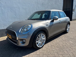 Mini Mini 1.2 Salt Business - Navigatie