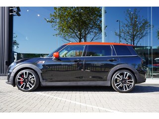 Mini Clubman 2.0 JCW ALL4 John Cooper Works / Panoramadak / Harman Kardon