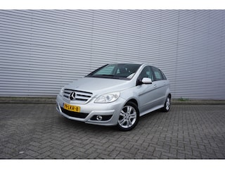 Mercedes-Benz B-klasse 180 AUTOMAAT - Airco / Elektr. ramen / BT / Cruise / Lm velgen / Trekhaak / NAP