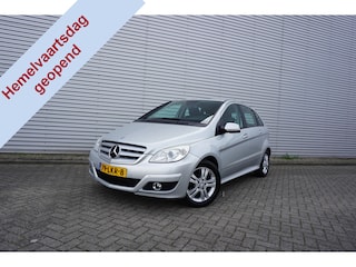 Mercedes-Benz B-klasse 180 AUTOMAAT - Airco / Elektr. ramen / BT / Cruise / Lm velgen / Trekhaak / NAP