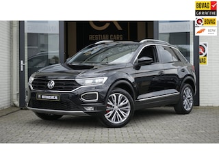 Volkswagen T-Roc 1.5 TSI Sport AUTOMAAT-ACC-CAMERA-FULL LED-KEYLESS-NAVIGATIE-MODE-TREKHAAK-STOELVERWARMING-VIRTUEEL