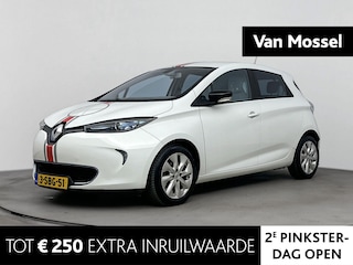Renault Zoe Q210 Zen Quickcharge 40 kWh Koopaccu 89PK | Navigatie | Climate Control | Parkeersensoren | Cruise Control