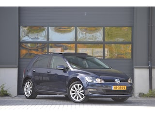 Volkswagen Golf 1.4 TSI Highline Schuif/kantel dak | Automaat | trekhaak | carplay