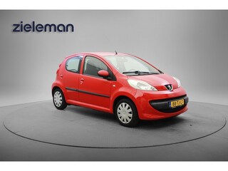 Peugeot 107 1.0 12V XS 5 Deurs - Airco, APK maart 2027