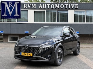 Nissan Qashqai 1.3 MHEV Xtronic N-Connecta HEAD-UP DISPLAY| ELEKTRISCHE ACHTERKLEP| PANORAMADAK| STOEL + STUURVERWARMING| VOORRUITVERWARMING | 360 CAMERA| ADAPTIVE CRUISE CONTROL| DODE HOEK SENSOR