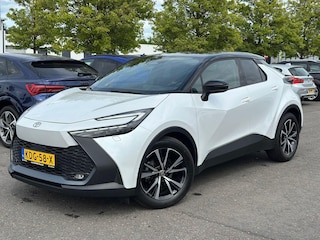 Toyota C-HR 1.8 Hybrid 140 Business Plus | Camera | Stoelverwarming | Stuurwielverwarming | Blind Spot | Keyless