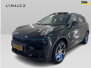 Lynk & Co 01 1.5 261pk PHEV 7DCTH | Orig.NL | PanoramaDak | 360 graden Camera | Carplay |