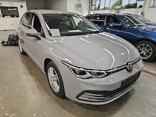 Volkswagen Golf eHybrid 204pk DSG | ACC | Camera | Stoelverw. | Massage | CarPlay