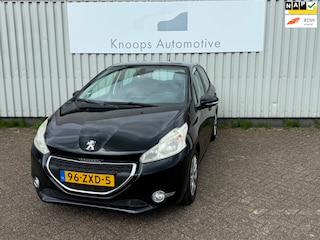 Peugeot 208 1.2 VTi Envy 5drs Apk 05/27