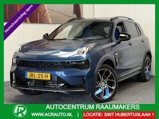 Lynk & Co 01 1.5 ZWARTE HEMEL 100 STUKS OP VOORRAAD ! VOL OPTIES ! 360 CAMERA ADAPTIVE CRUISE CONTROL PANORAMA SCHUIF/KANTELDAK APPLE CARPLAY/ANDROID RIJSTROOKSENSOREN ZEER MOOI !!