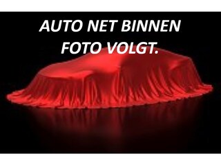 Kia Venga 1.6 CVVT X-ecutive Automaat | Panoramadak | Cruise control | Airco | Stoelverwarming | Bluetooth