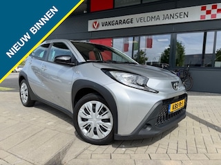 Toyota Aygo 1.0 VVT-i MT PLAY + APPLE CARPLAY/AIRCO/CRUISE/CAMERA