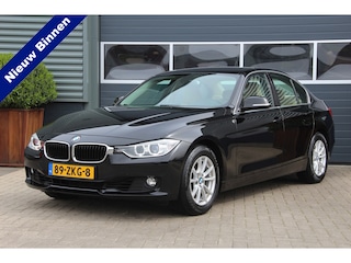 BMW 320i High Executive