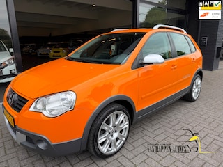 Volkswagen Polo 1.4-16V Cross / 60770 km / apk 5-2027