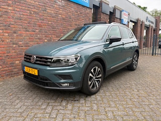 Volkswagen Tiguan 1.5 TSI 150PK DSG IQ Drive|Trekhaak|Panoramadak|HeadUp