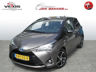 Toyota Yaris Hybrid Bi-Tone panorama 28.000 km