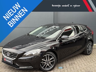 Volvo V40 1.6 T3 Momentum / 100% Onderhoud / Geen Import