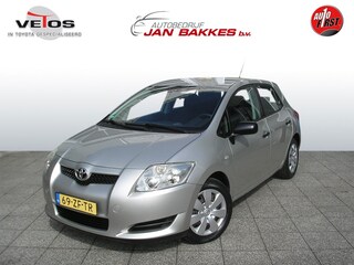 Toyota Auris 1.4-16V Terra Airco lage km stand vaste prijs