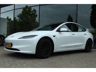 Tesla Model 3 HIGHLAND RDW 60KWH | FSD | ORIG. NL | PANO | CAMERA | ACC | SFEERVERLICHTING | LEDER