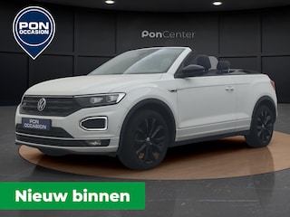 Volkswagen T-Roc 1.5 TSI R-Line | Trekhaak | Camera | Stoelverwarming | Park Assist |