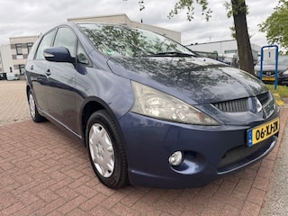 Mitsubishi Grandis 2.4-16V Inform 7Persoons Airco,Navigatie