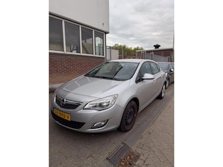 Opel Astra 1.4 Cosmo|AIRCO|CARPLAY