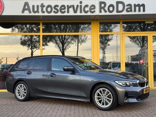 BMW 3-serie Touring 318i High Executive