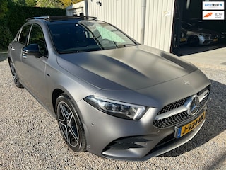 Mercedes-Benz A-klasse 250 e Solution AMG Limited MEM.MULTIBEAM.PANO.NAP!