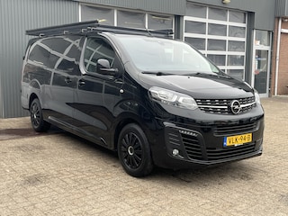 Opel Vivaro 2.0 CDTI L2H1 Dubbele schuifdeur Parkeerhulp voor en achter Achteruitrijcamera Airco Cruise control Kastinrichting Imperiaal Apple Carplay Bluetooth telefoon voorbereiding 3-Persoons Euro 6
