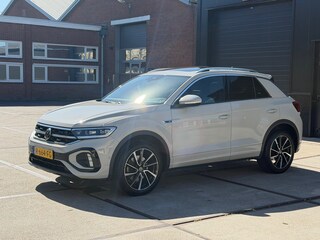 Volkswagen T-Roc 1.5 TSI 3x R-Line Auto Pano Camera Trekhaak