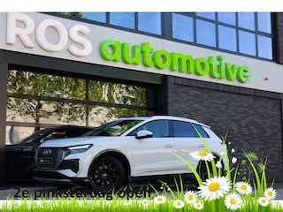 Audi Q4 40 S edition 77 kWh | BTW | CAMERA | STOELVERWARMING | ACC |
