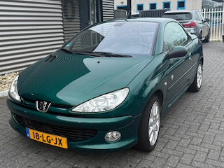 Peugeot 206 CC 2.0-16V Roland Garros