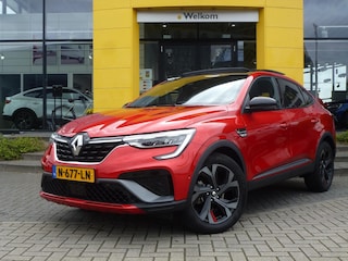 Renault Arkana RS LIne Full Hybrid 145 Trekhaak / Schuif-Kanteldak / All Seasonbanden / Achterspoiler