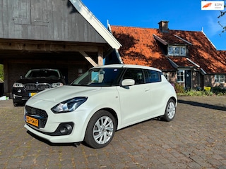 Suzuki Swift 1.2 Style Smart Hybrid