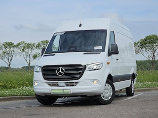 Mercedes-Benz Sprinter 317 L2H2 Mbux RWD Euro6!