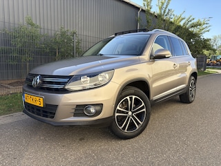 Volkswagen Tiguan 1.4 TSI Sport&Style / NAVI / CRUISE / PANORAMADAK / 157dkm! NAP!