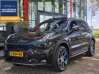 Lynk & Co 01 1.5 | Zwarte hemel | Panodak | Apple Carplay | LM Velgen | Cruise Control | Navigatie