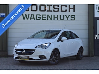 Opel Corsa 1.4 Black Edition | Camera | Carplay | Stuurverwarming |