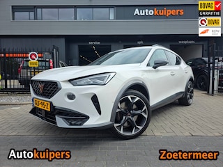 Cupra Formentor 1.4 e-Hybrid VZ Performance | Met o.a. achteruitrijcamera, lane-assist, navigatie & stoel- en stuurwielverwarming!