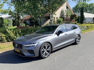 Volvo V60 2.0 D3 150PK R-Design•Automaat