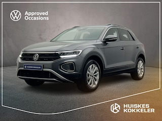 Volkswagen T-Roc Life Edition 1.5 TSI 150pk DSG Automaat Adaptive cruise control, Achteruitrijcamera, LED koplampen, App connect, Parkeersensoren, Airco, DAB, Radio