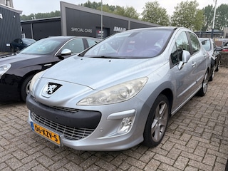 Peugeot 308 1.6 VTi Signature