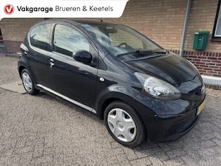 Toyota Aygo 1.0-12V +