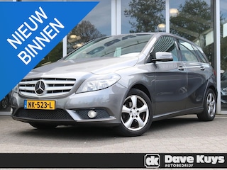 Mercedes-Benz B-klasse 180 Ambition Automaat | Trekhaak