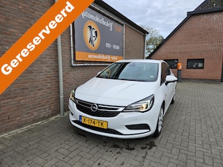 Opel Astra 1.6 CDTI Online Edition