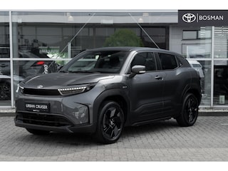 Toyota Urban Cruiser Dynamic 61 kWh