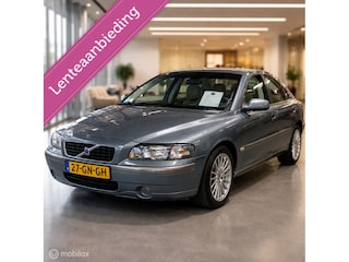 Volvo S60 2.4T 200pk Automaat | Cruise | Airco | Trekhaak |