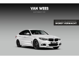 BMW 3-serie GT 320i High Executive M-sport | NL auto | Camera | HiFi audio | DAB | Navigatie | Stoelverwarming | Climate control | Park Assistant | Cruise control | PDC